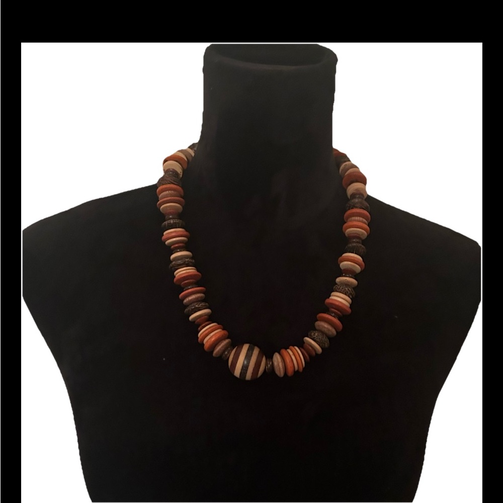 Women’s Multi-Color Bohemian Chunky Wooden 18” Statement Necklace NWOT